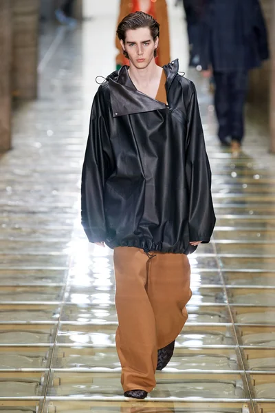 Look 21